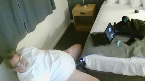 Snapshot of hardfreak4you chatting on 09/30/25, 06:29 hardfreak4you online show from 09/30/25, 06:29