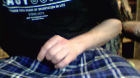 Snapshot of hardguymike chatting on 02/14/26, 05:15 hardguymike online show from 02/14/26, 05:15