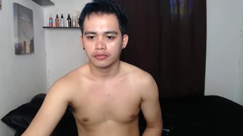 Snapshot of hardickjohnny chatting on 11/25/25, 03:17 JOHN online show from 11/25/25, 03:17