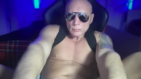 Snapshot of hardmattsteel chatting on 12/24/24, 02:32 MATTSTEEL - ITALIAN STALLION online show from 12/24/24, 02:32