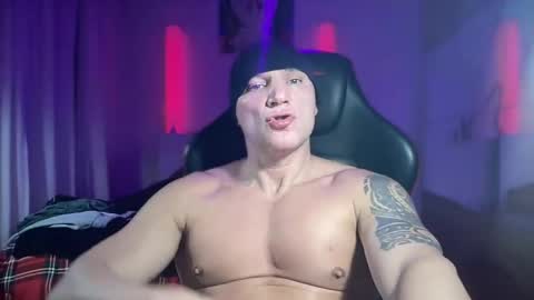 Snapshot of hardmattsteel chatting on 02/10/25, 12:41 MATTSTEEL - ITALIAN STALLION online show from 02/10/25, 12:41