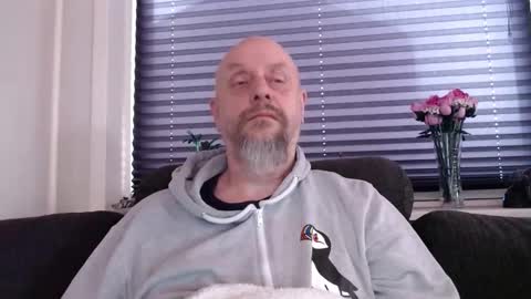 MrLazy online show from 01/12/26, 12:21