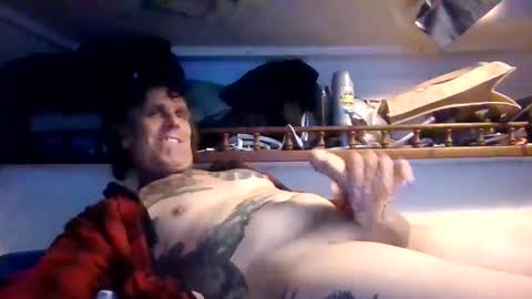 hardnthick online show from 10/19/25, 09:48