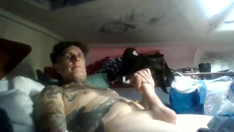 hardnthick online show from 10/30/25, 04:58