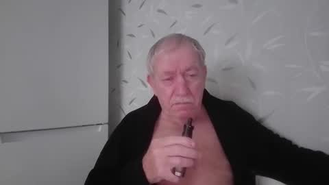 hardon4u123456789 online show from 11/11/25, 09:53