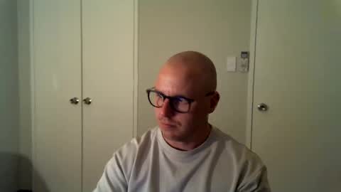 Stand Lee online show from 03/12/25, 07:38