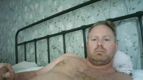 Snapshot of hardswedishboy chatting on 06/20/26, 12:41 hardswedishboy online show from 06/20/26, 12:41