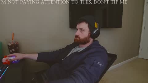 Snapshot of hardswtch chatting on 12/03/24, 04:17 Tom online show from 12/03/24, 04:17