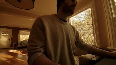 Snapshot of hardswtch chatting on 11/08/25, 09:46 Tom online show from 11/08/25, 09:46