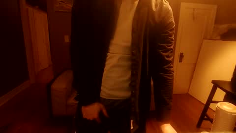 Snapshot of hardswtch chatting on 02/07/26, 07:01 Tom online show from 02/07/26, 07:01