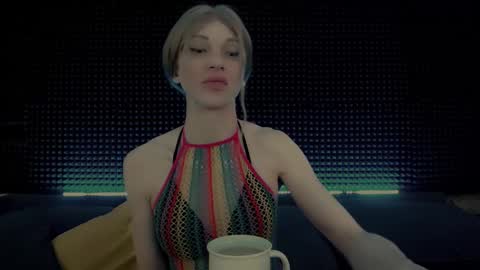 Miss Hardy online show from 01/11/26, 03:22