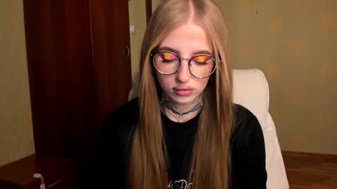 Julia online show from 02/24/26, 05:05