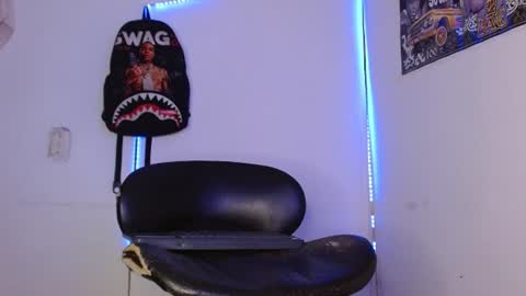 Snapshot of harley_quinnn111 chatting on 06/12/26, 11:35 harley_quinnn111 online show from 06/12/26, 11:35