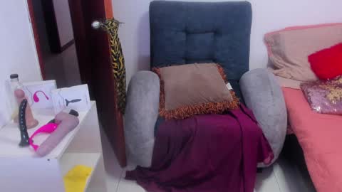 Snapshot of harly_queen77 chatting on 01/15/25, 04:11 Harly online show from 01/15/25, 04:11