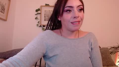 Snapshot of harmonyy01 chatting on 02/17/25, 06:53 Harmony Please help me to reach 100 thumbs up online show from 02/17/25, 06:53