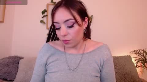 Snapshot of harmonyy01 chatting on 03/06/25, 01:58 Harmony Please help me to reach 100 thumbs up online show from 03/06/25, 01:58