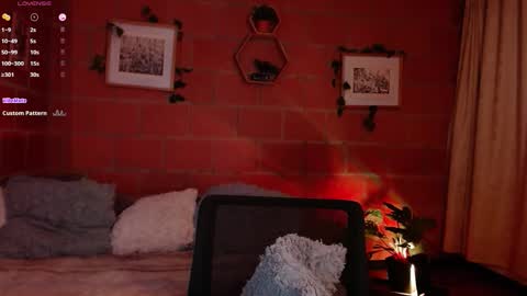 Harmony    Please help me to reach 100 thumbs up online show from 01/15/26, 03:55