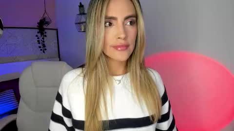 Harper  online show from 12/22/25, 07:33