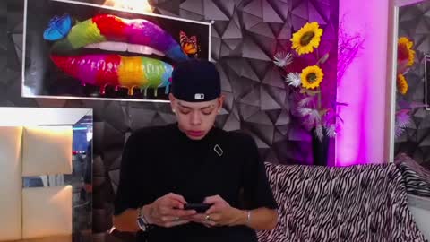 Harry online show from 01/18/25, 05:41