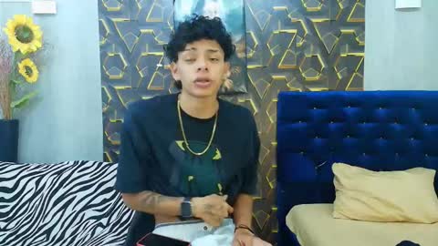Snapshot of harry_jhonsonn chatting on 05/13/26, 12:19 Harry online show from 05/13/26, 12:19