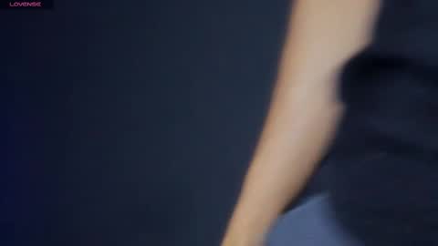  ... online show from 03/04/25, 09:32