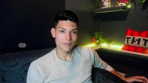 Snapshot of harrydavidsonx chatting on 06/02/26, 11:51 ... online show from 06/02/26, 11:51