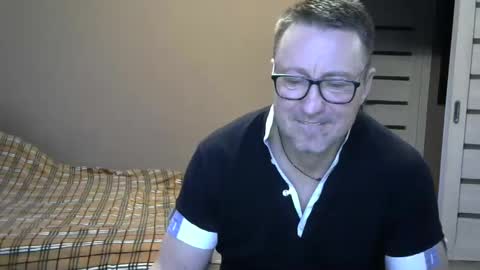 HarrySnake online show from 12/02/24, 06:41