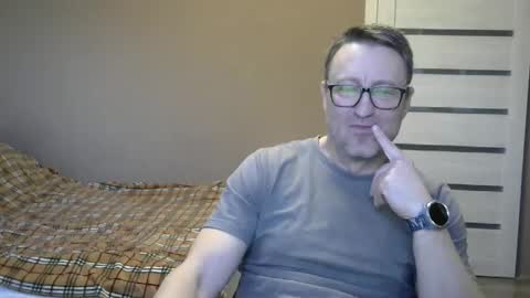 HarrySnake online show from 12/21/24, 06:09