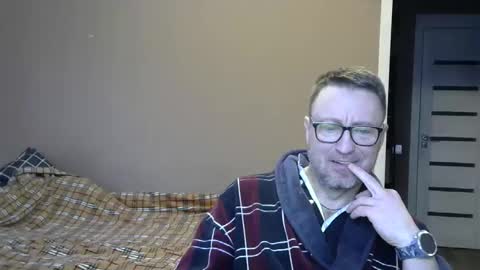 HarrySnake online show from 01/03/25, 07:06