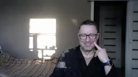 HarrySnake online show from 02/04/25, 06:36