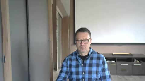 HarrySnake online show from 10/10/25, 08:13