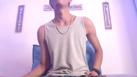 Snapshot of harrythomson1 chatting on 02/24/25, 05:54 harry thomson online show from 02/24/25, 05:54