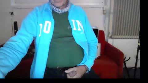 Snapshot of hartwichser1 chatting on 09/11/25, 05:24 hot n  nasty online show from 09/11/25, 05:24