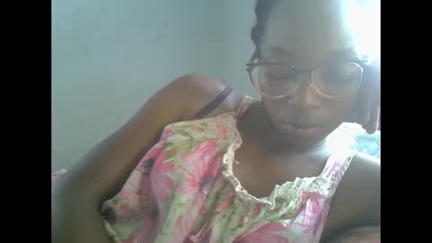 Snapshot of harysette chatting on 03/18/26, 12:30 harysette online show from 03/18/26, 12:30