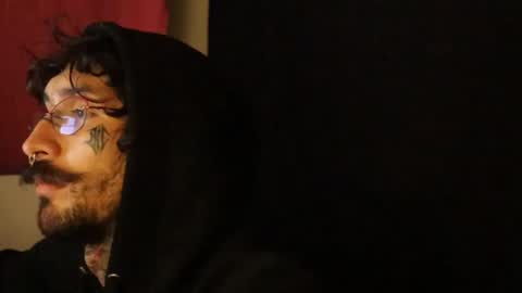 Snapshot of hatsumotokyoto chatting on 02/07/25, 02:08 More content 2 online show from 02/07/25, 02:08