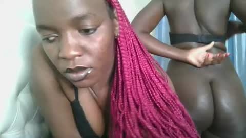 Snapshot of havanna_p1 chatting on 06/22/26, 11:02 havanna_p1 online show from 06/22/26, 11:02