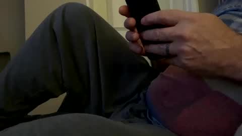 hawks2113 online show from 01/12/25, 08:36