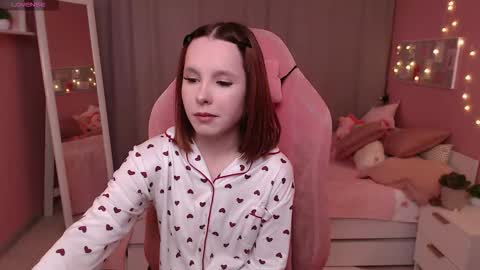 Mia online show from 02/14/26, 07:38