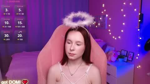 Mia online show from 03/22/26, 08:07