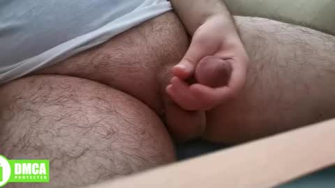 Snapshot of haydarcum chatting on 10/22/25, 04:46 ZhongLi online show from 10/22/25, 04:46