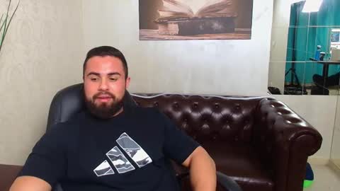 HayesWood online show from 12/17/25, 05:46