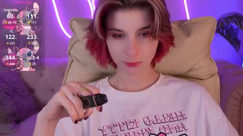 haylaamber online show from 02/24/25, 11:09