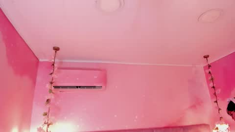 haylenpark online show from 10/27/25, 09:57