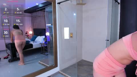 Hayli  online show from 04/16/26, 09:39