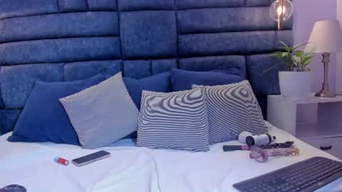 hazel_lanee online show from 07/16/26, 06:19