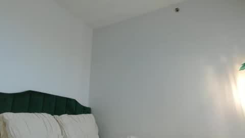 Hazel online show from 12/09/24, 03:22