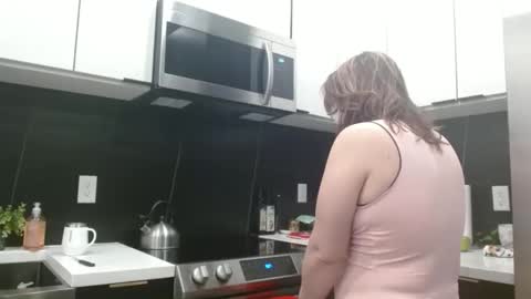 Hazel online show from 02/04/26, 03:07