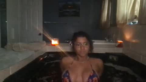 hazell77 online show from 11/08/25, 06:07