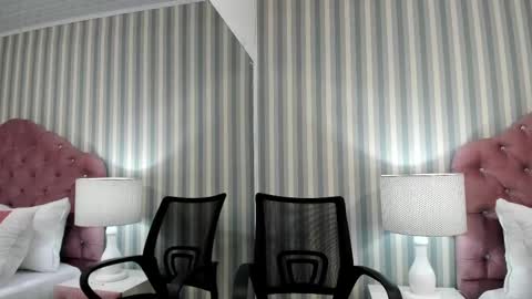 HazelMoret online show from 02/22/25, 12:29