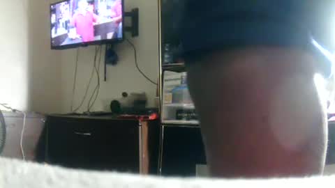 hbdj2164 online show from 01/13/26, 10:42